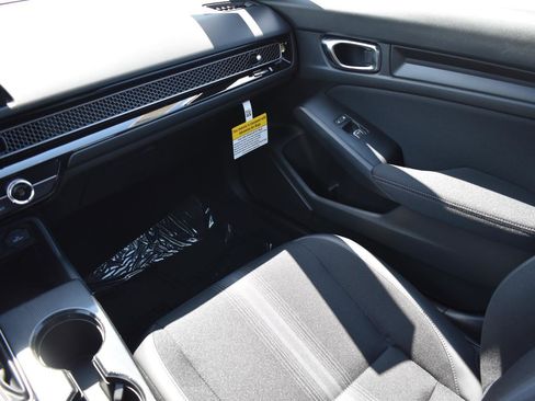 New 2026 Honda Civic Sport image 18