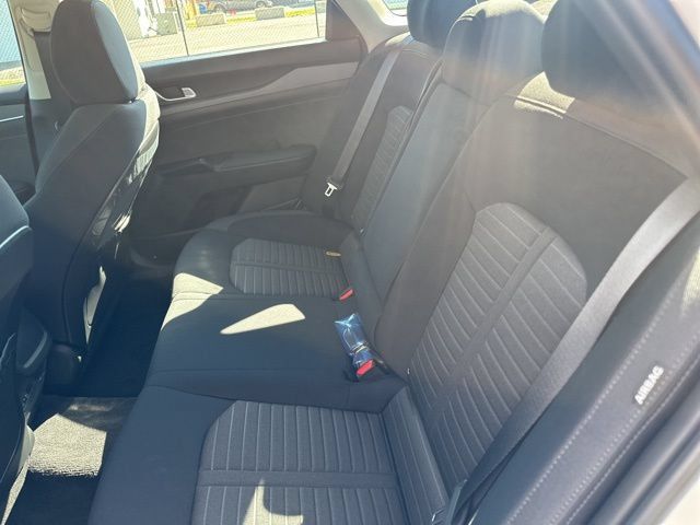 New 2026 Kia K5 LXS FWD image 16