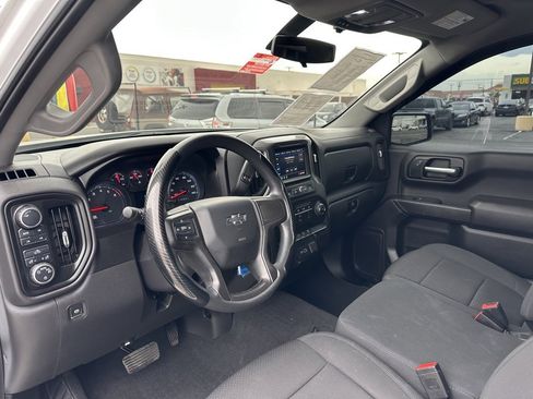 Used 2021 Chevrolet Silverado 1500 Custom Trail Boss w/ LPO, Dark Essentials Package image 13