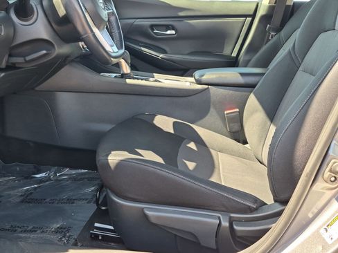 Used 2021 Nissan Sentra SV FWD image 20