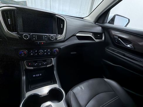 Used 2023 GMC Terrain Denali w/ Denali Premium Package image 20