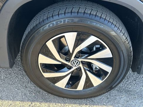 New 2026 Volkswagen Tiguan S AWD/4WD image 6