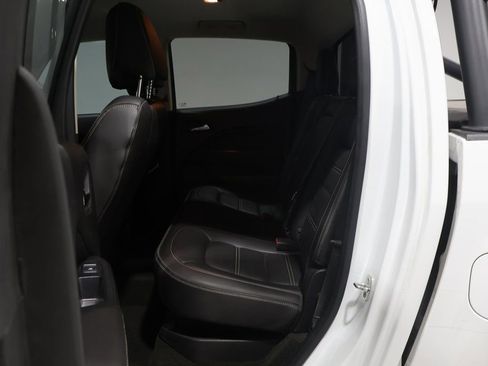 Used 2018 GMC Canyon Denali image 11