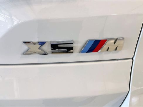 Used 2022 BMW X5 M w/ Executive Package image 9