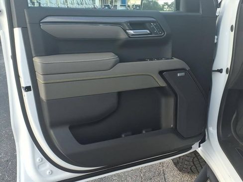 New 2026 Chevrolet Silverado 1500 ZR2 AWD/4WD image 14