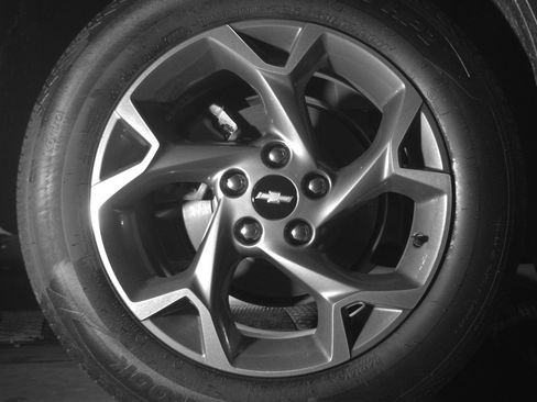 Used 2025 Chevrolet Trax LT w/ LT Convenience Package FWD image 15