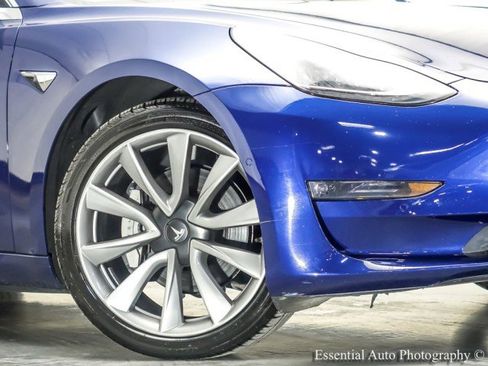 Used 2018 Tesla Model 3 Long Range image 3