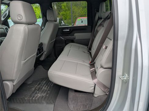 Used 2020 Chevrolet Silverado 2500 LTZ w/ Technology Package AWD/4WD image 13