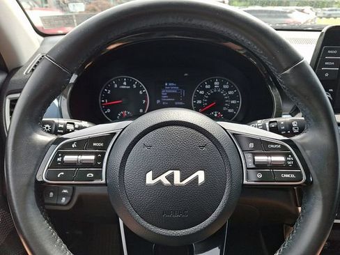 Certified 2023 Kia Seltos S AWD/4WD image 18