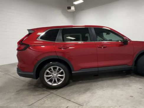 Used 2023 Honda CR-V EX-L image 3
