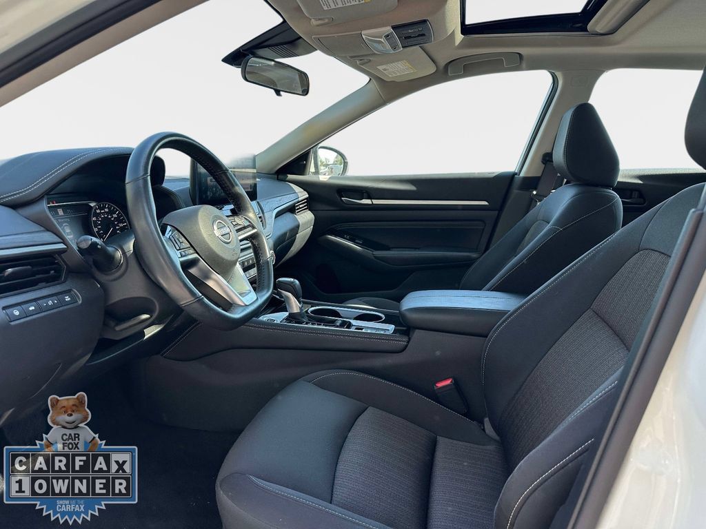 Used 2023 Nissan Altima 2.5 SV w/ SV Premium Package AWD/4WD image 20