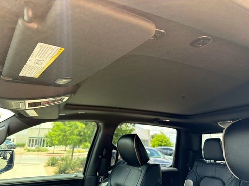 Used 2019 RAM 1500 Limited RWD image 29