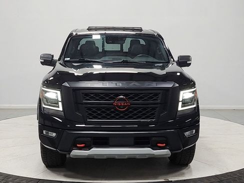 Used 2024 Nissan Titan PRO-4X w/ Pro-4x Convenience Package AWD/4WD image 2