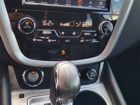 Used 2015 Nissan Murano Platinum image 18