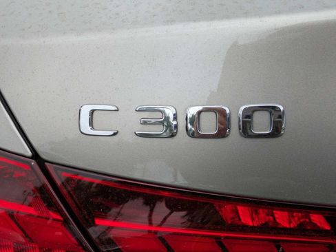 Used 2022 Mercedes-Benz C 300 Sedan image 14