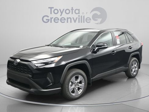 Used 2025 Toyota RAV4 XLE w/ Convenience Package FWD image 1