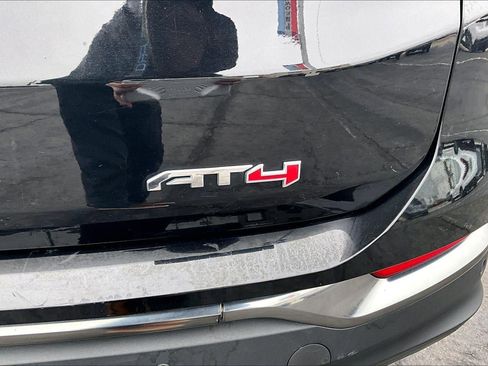 Used 2023 GMC Terrain AT4 image 8