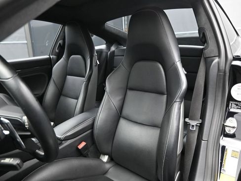 Certified 2019 Porsche 911 Turbo AWD/4WD image 6