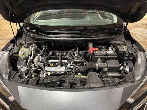 Used 2025 Nissan Versa SV image 30