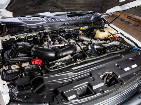 Used 2018 Ford F350 Limited AWD/4WD image 41