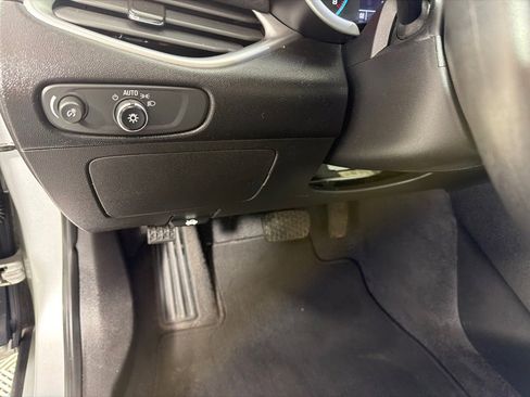 Used 2019 Chevrolet Malibu LS w/ LPO, Convenience Package 1 FWD image 14