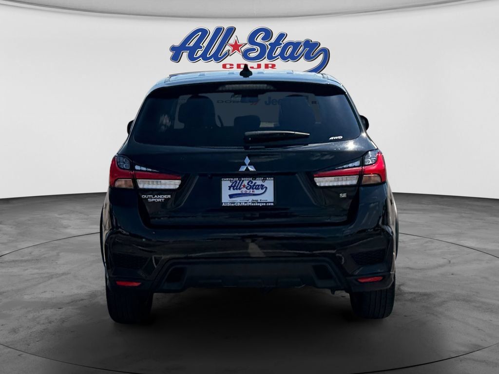Used 2025 Mitsubishi Outlander Sport SE AWD/4WD image 6