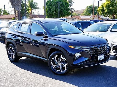 Certified 2024 Hyundai Tucson Limited AWD/4WD image 3