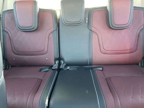 New 2026 INFINITI QX80 Autograph w/ Premium Cargo Package image 16