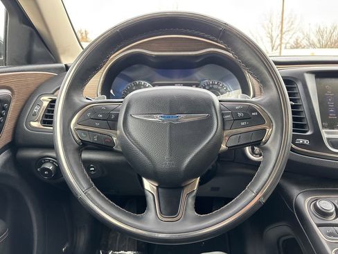 Used 2015 Chrysler 200 C w/ Navigation & Sound Group I image 15