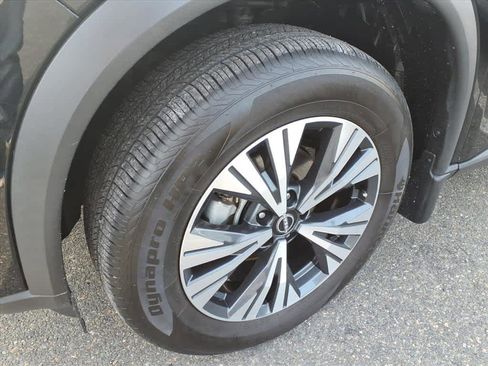 Certified 2023 Nissan Rogue SV w/ SV Premium B Package image 8