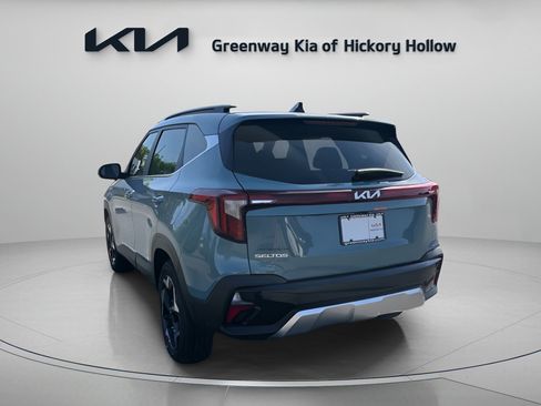 New 2026 Kia Seltos EX FWD image 5