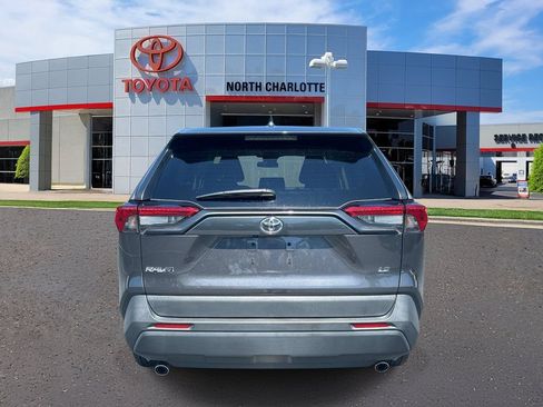 Used 2024 Toyota RAV4 LE FWD image 6
