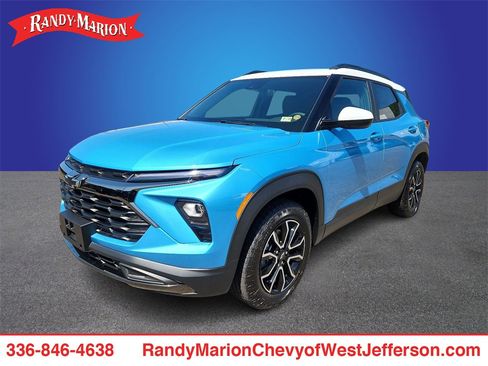 New 2025 Chevrolet TrailBlazer ACTIV w/ Driver Confidence Package image 1