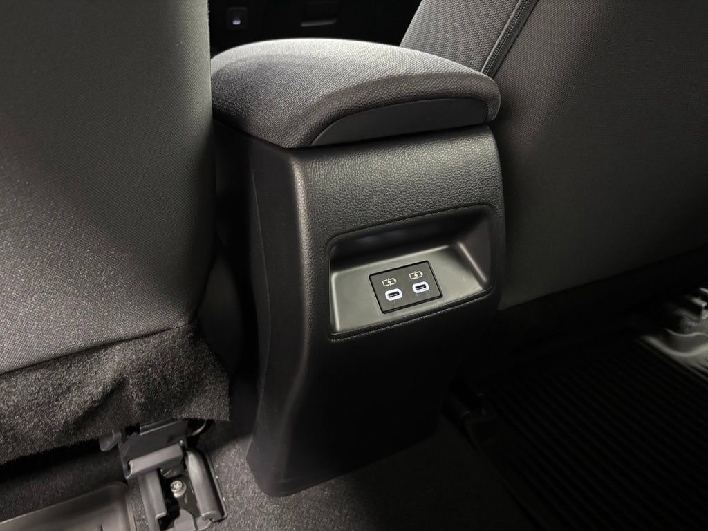 Used 2026 Toyota Corolla LE FWD image 46