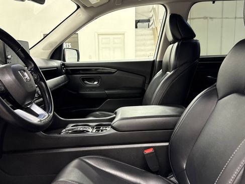 Used 2025 Honda Pilot EX-L image 4