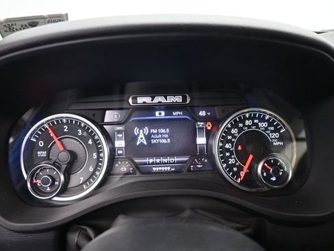 Used 2022 RAM 1500 Big Horn AWD/4WD image 14