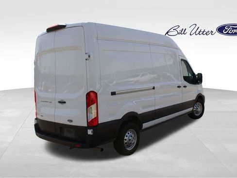 Used 2023 Ford Transit 250 148 High Roof AWD image 5