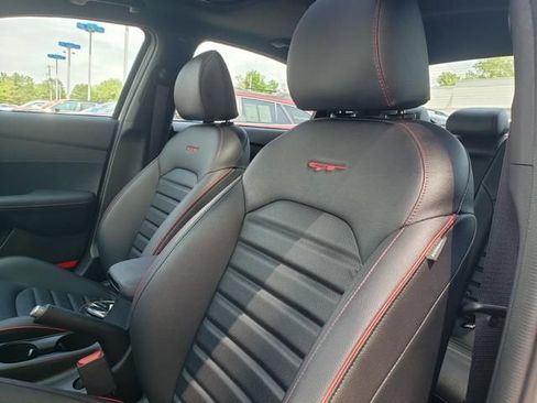 Used 2023 Kia Forte GT FWD image 15
