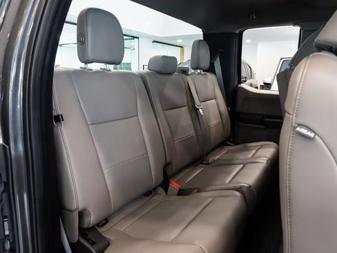 Used 2018 Ford F150 XL w/ Equipment Group 101A Mid AWD/4WD image 22