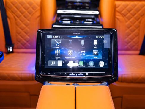 Used 2023 Mercedes-Benz Metris Passenger image 42