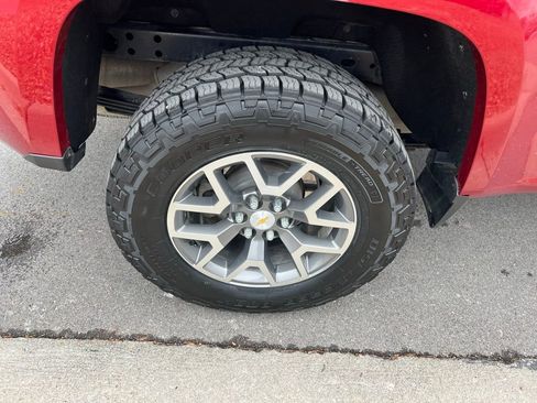 Used 2018 Chevrolet Colorado Z71 image 7