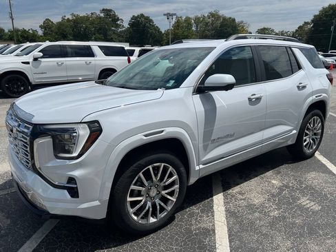 New 2027 GMC Terrain Denali w/ LPO, Floor Liner Package AWD/4WD image 28