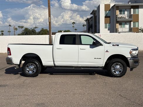Used 2021 RAM 2500 Big Horn image 3