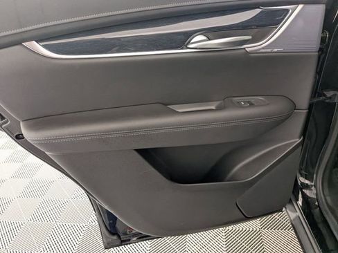 Used 2025 Cadillac XT5 Premium Luxury image 29