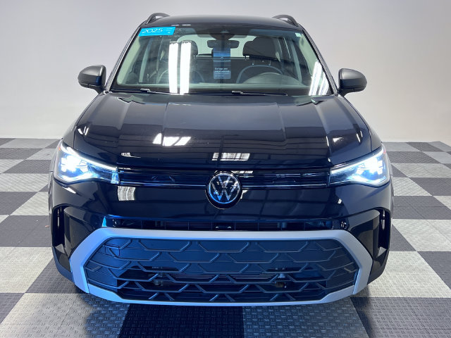Certified 2025 Volkswagen Taos S FWD image 2