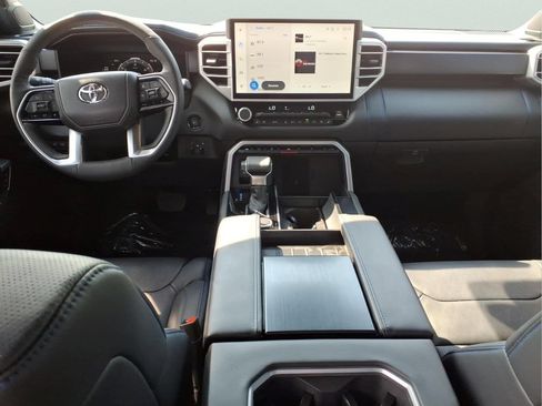 Certified 2025 Toyota Tundra Platinum AWD/4WD image 15