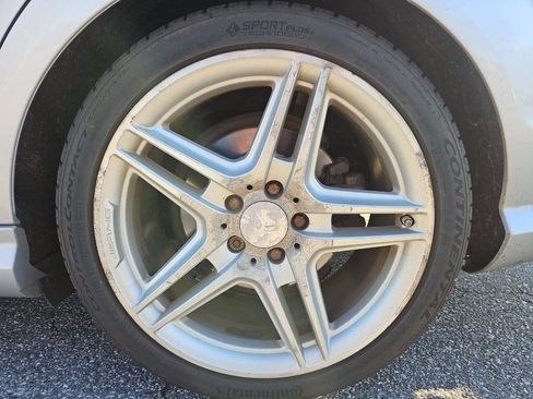 Used 2012 Mercedes-Benz C 250 C 250 Sport 4dr Sedan image 24