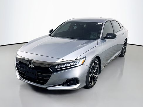 Used 2021 Honda Accord Sport Special Edition image 4