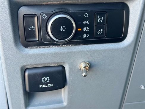 Used 2024 Ford F150 XLT image 15