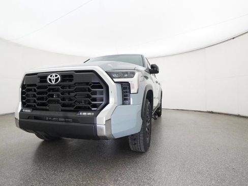 New 2026 Toyota Tundra SR5 image 32